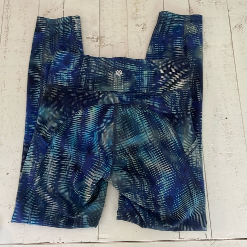 Lululemon Invigorate Legging 25”